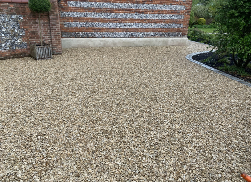Test Valley Paving team on site in Hampshire