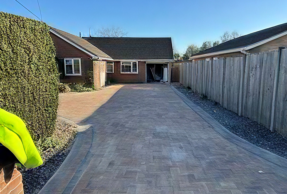 Block paving driveway completed in Andover by Test Valley Paving